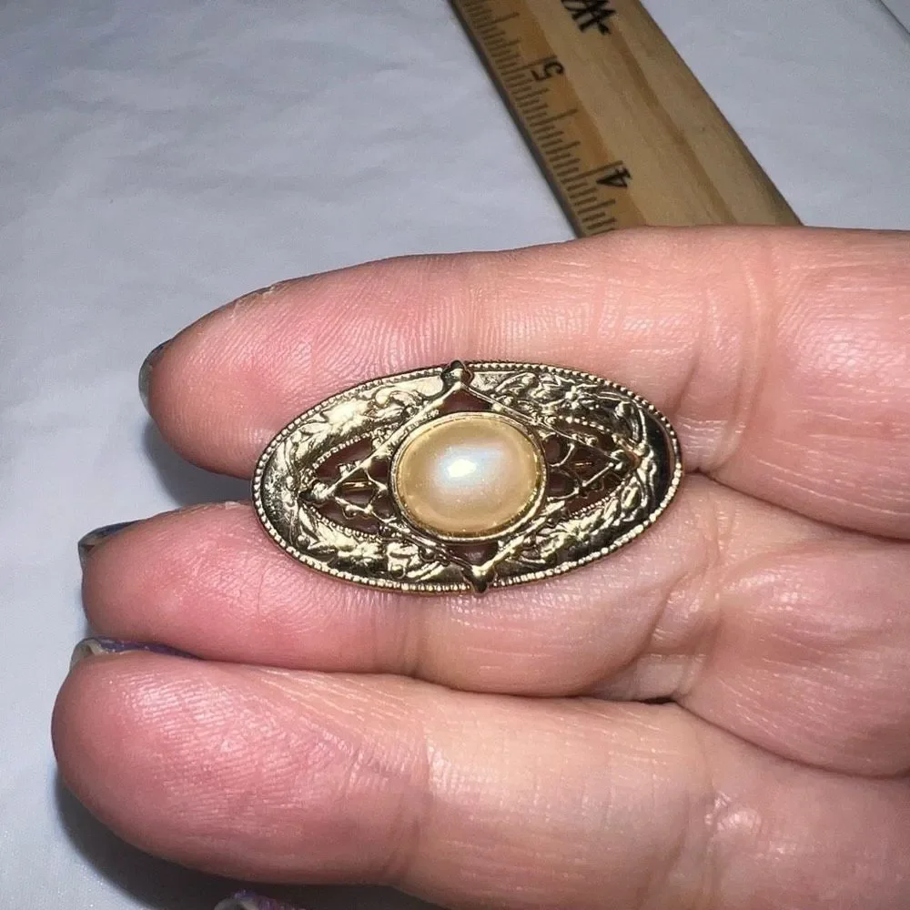 Vintage Gold Tone and Faux Pearl Bar Brooch